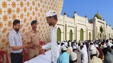 ईदगाह मैदानावर उत्साहात साजरी झाली बकरी ईद; मुस्लिम बांधवांची नमाजसाठी मोठी गर्दी